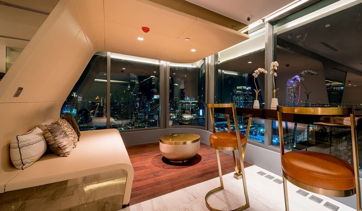judge-a-condo-lobby_1.jpg