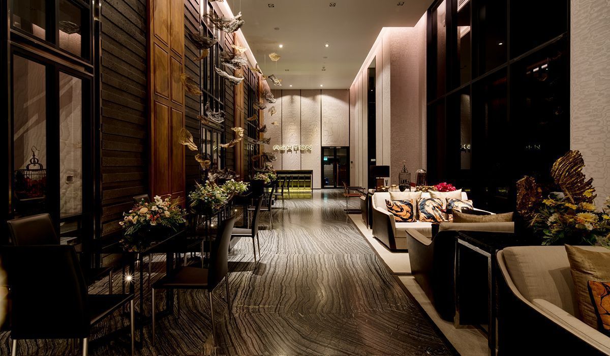 judge-a-condo-lobby_4.jpg