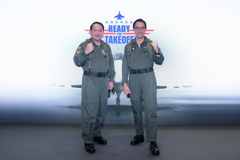 Ananda-ready-for-takeoff